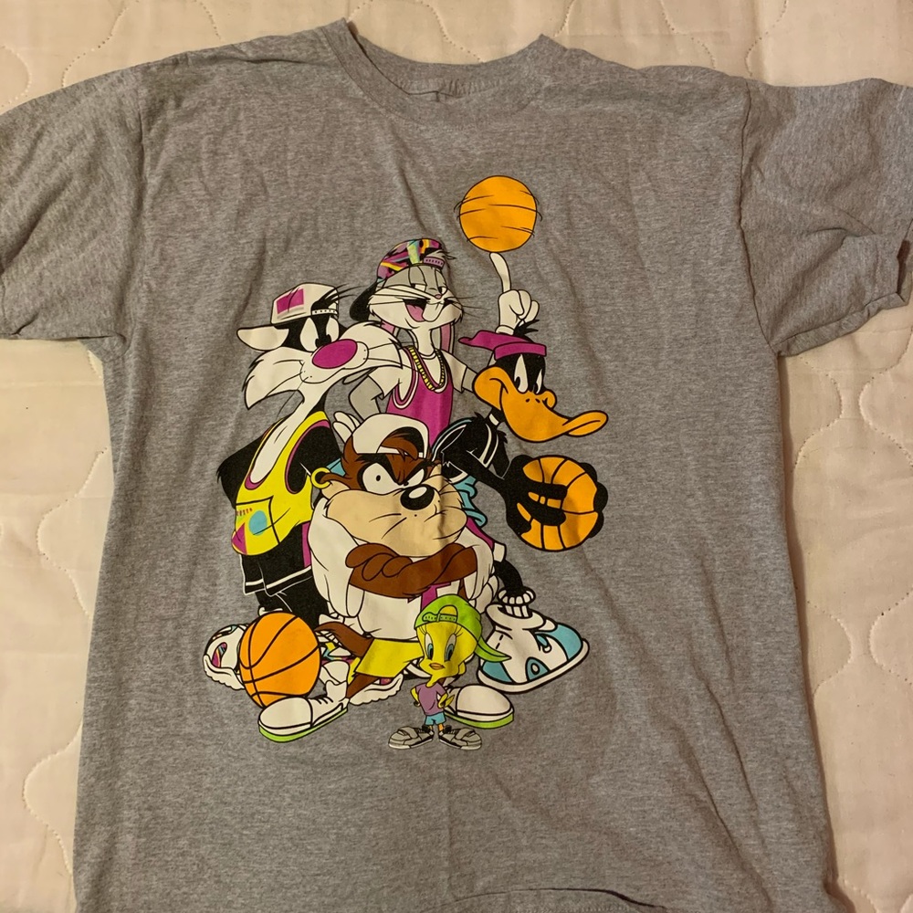 Looney Tunes Shirt